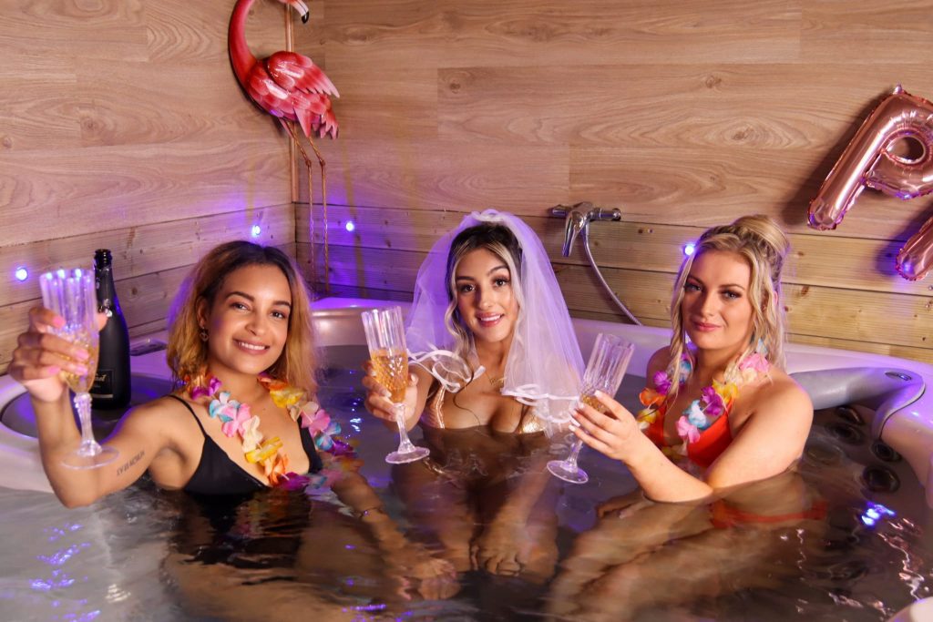 Spa Indoor Hot Tub
